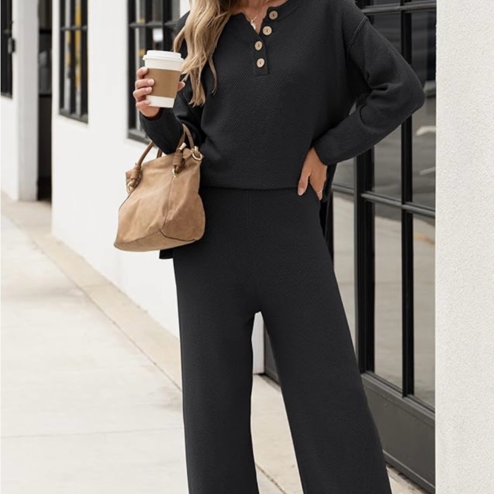 Black Button-Up Lounge Set - Picture 2 of 7